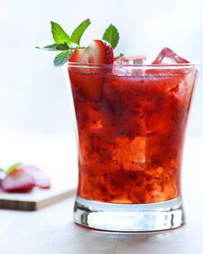 Коктейль Кровавый