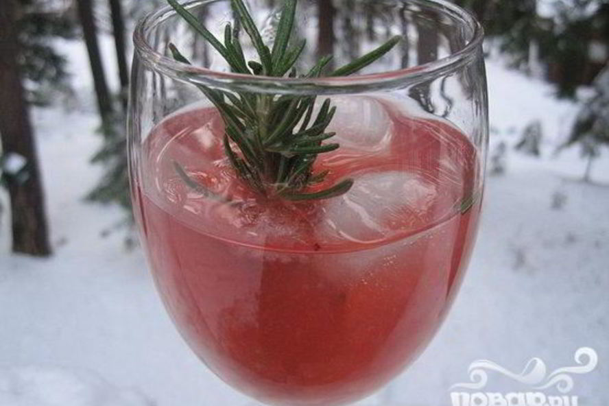 Рецепт коктейля с клюквой и розмарином