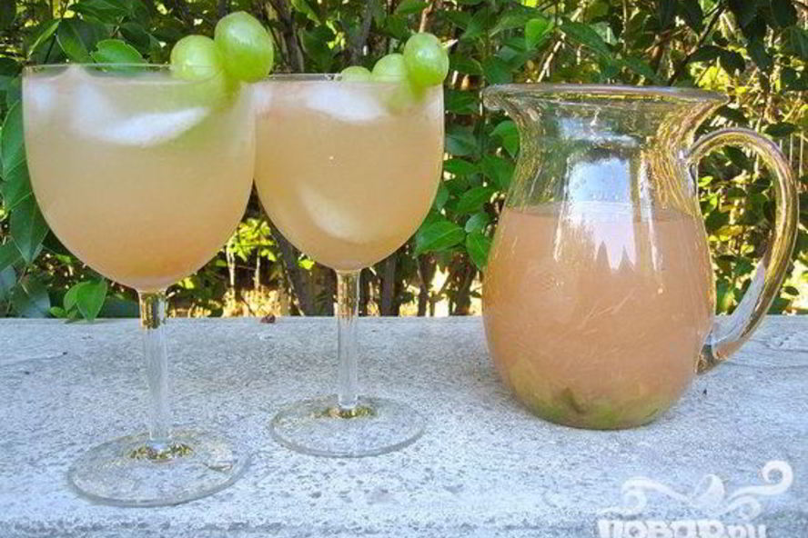 Рецепт коктейля с виноградом