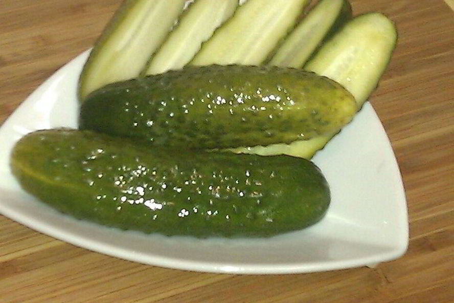 Рецепт малосольных огурцов с водкой