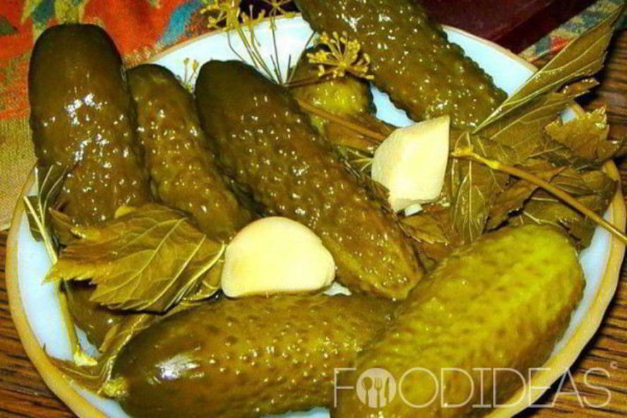 Рецепт соленых огурцов с водкой