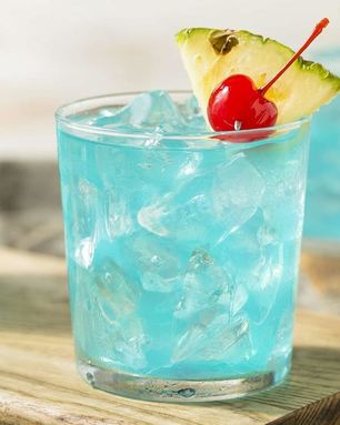 Водка с кюрасао