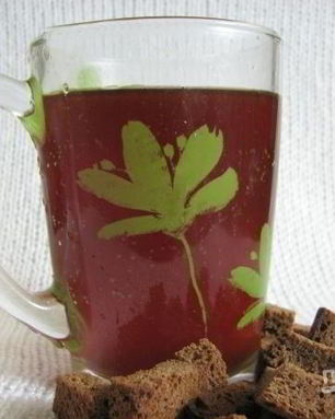 Квас из бородинского хлеба без дрожжей