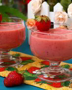 Клубничный ликер со сгущенкой