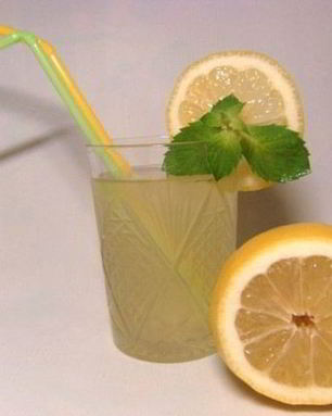 Лимонад из лимона