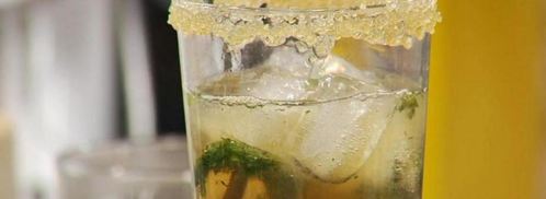 безалкогольный карамельный коктейль мохито. Шаг 5