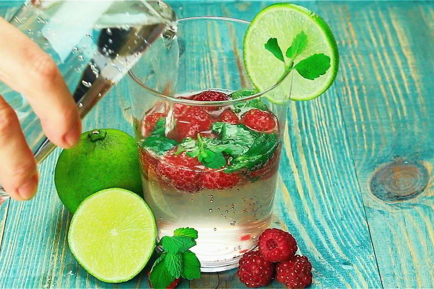 Рецепт малинового мохито