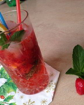 Мохито с клубникой