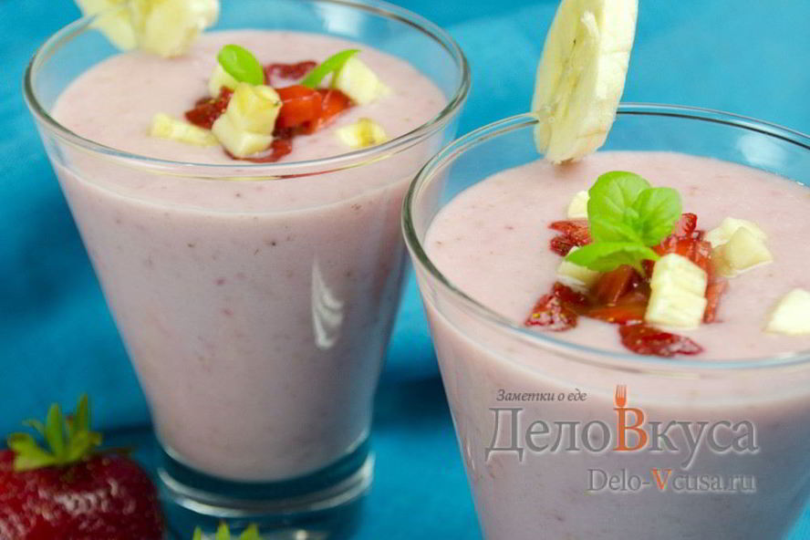 Рецепт клубнично-бананового молочный коктейль