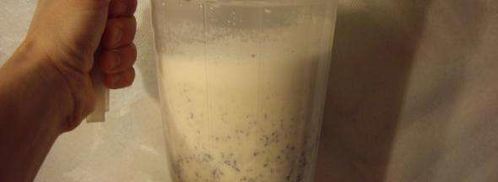 коктейль молочный с кусочками фруктов и шоколада. Шаг 25