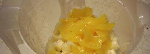 коктейль молочный с кусочками фруктов и шоколада. Шаг 9