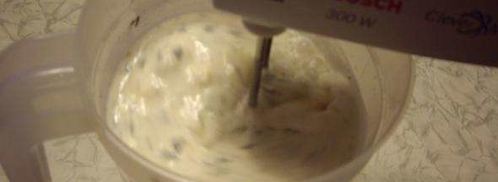 коктейль молочный с кусочками фруктов и шоколада. Шаг 21