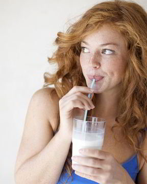 Молочный коктейль без мороженого в блендере