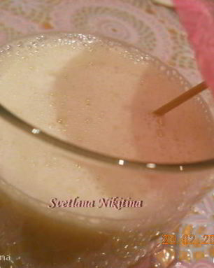 Молочный коктейль с перепелиными яйцами