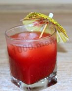 Клубничный морс из клубники