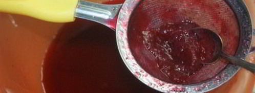 клюковка — клюквенная наливка. Шаг 5