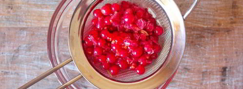 наливка из красной смородины. Шаг 8