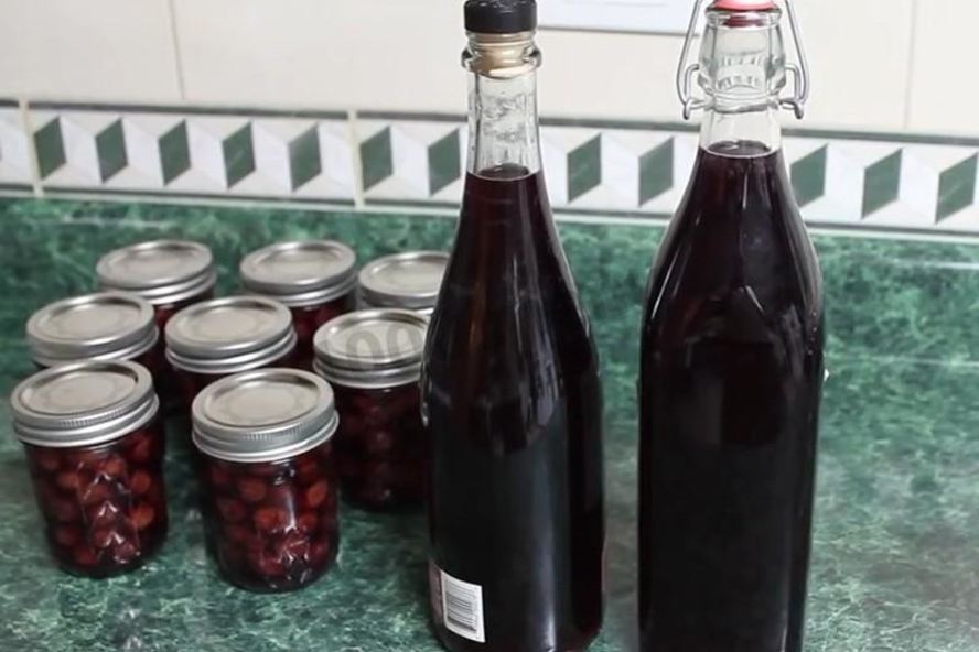 Рецепт домашней настойки на вишне на самогоне