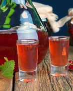 Настойка из красной смородины