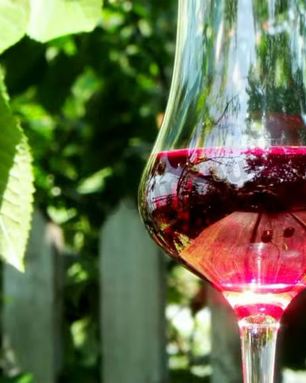 Настойка из вишни на спирту Домашняя