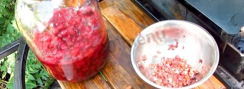 настойка из вишни на спирту домашняя. Шаг 4