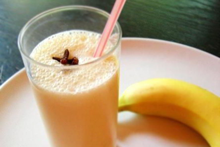 Рецепт бананового смузи на кефире