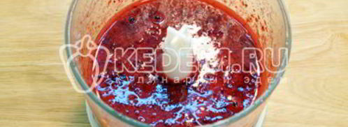 брусничный смузи со сливками. Шаг 4