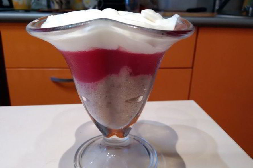 Рецепт десерта из бананового смузи и киселя