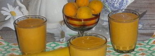 смузи с абрикосами, бананом и мацони. Шаг 5