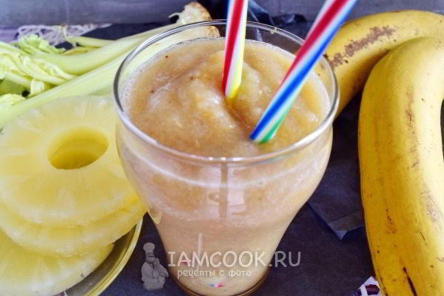 Рецепт смузей с ананасом и сельдереем