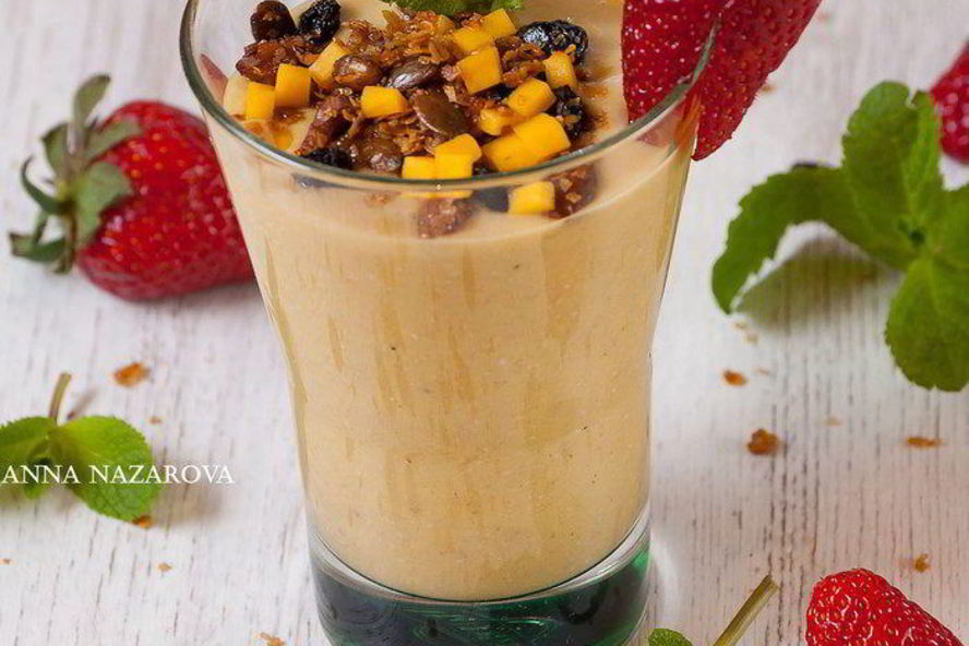 Рецепт смузей с бананом и манго
