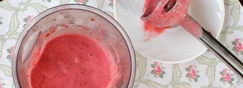 смузи с малиной и бананом. Шаг 7