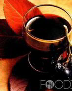 Сок из черноплодной рябины