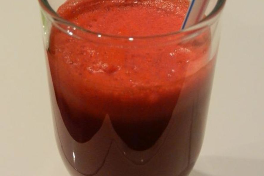 Рецепт сока из свеклы, яблок, моркови и лимона