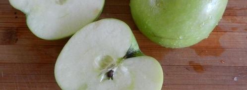 сок из свеклы, яблок, моркови и лимона. Шаг 4