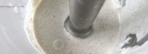 томатный сок с зеленой гречкой, сельдереем и сметаной. Шаг 13