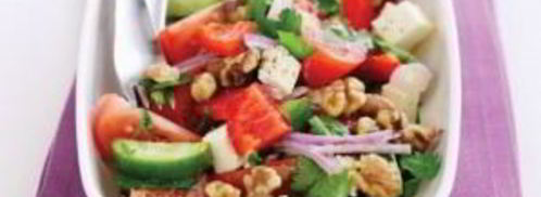 греческий салат с орехами. Шаг 9