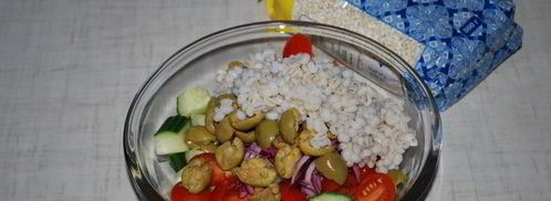 греческий салат с перловкой. Шаг 5