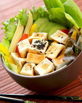 Греческий салат с тофу