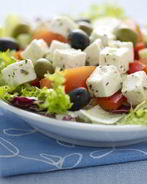 Салат греческий с маслинами