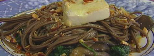 салат с гречневой лапшой. Шаг 12