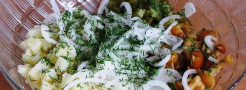 картофельный салат с грибами и маринованным луком. Шаг 4