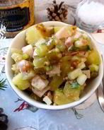 Картофельный салат с копченой курицей