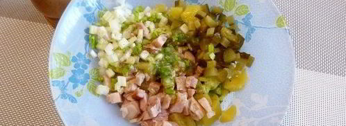 картофельный салат с копченой курицей. Шаг 4