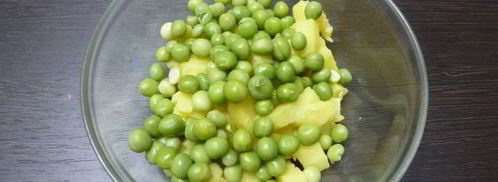 салат из картофеля и огурцов. Шаг 3