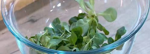 салат из молодого картофеля с редисом и заправкой из феты. Шаг 7