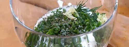 салат из молодого картофеля с редисом и заправкой из феты. Шаг 11