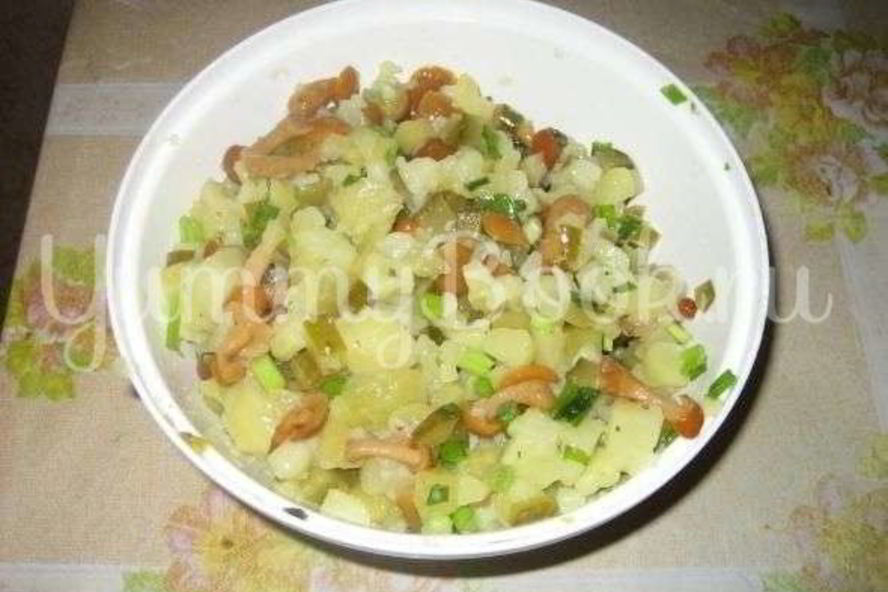 Рецепт салата картофельного с грибами