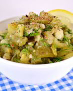 Салат с картофелем и маринованными огурцами