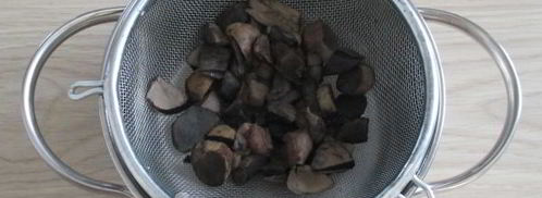 салат с картофелем и нутом. Шаг 7